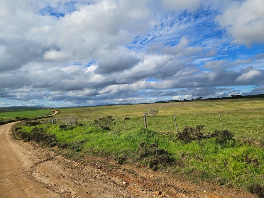 2 Bedroom Property for Sale in Baardskeerdersbos Western Cape